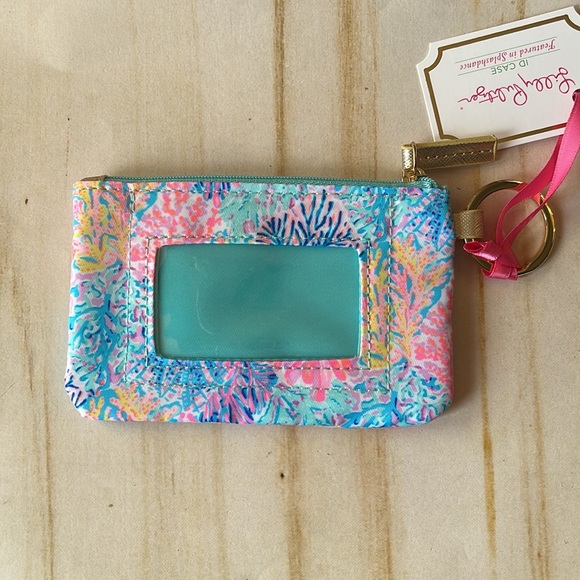 Lilly Pulitzer ID Case featured in Splashdance - Picture 5 of 7